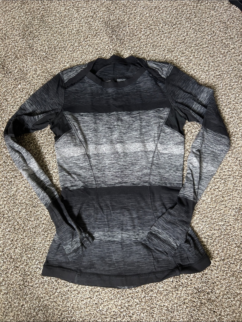 lululemon athletica Long-Sleeve Top